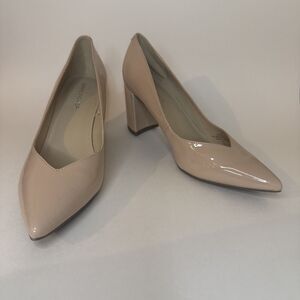 Marc Fisher women Caitlin Pointy Toe Slip-On Dress heels Pumps Ivory/nude 9.5M